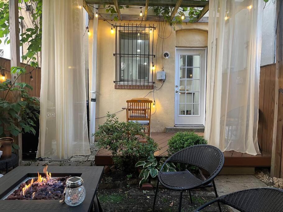 3-Bedroom House With Cute Patio Explore Dc On Foot Washington Eksteriør billede