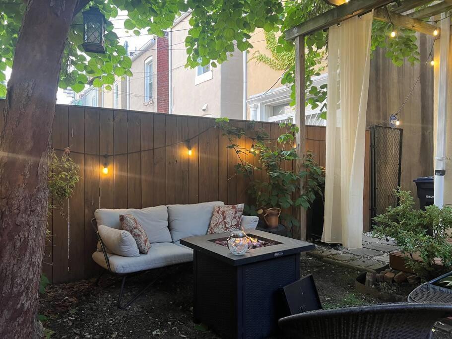 3-Bedroom House With Cute Patio Explore Dc On Foot Washington Eksteriør billede